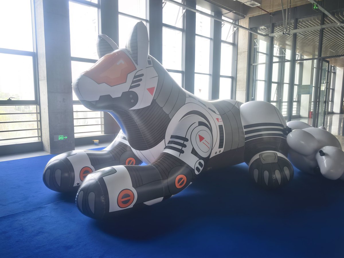 BeileCo's tweet photo. 5.5m mechanical wolf, deflate.
#inflatablewolf
#inflatable https://t.co/8enpSbnCDe