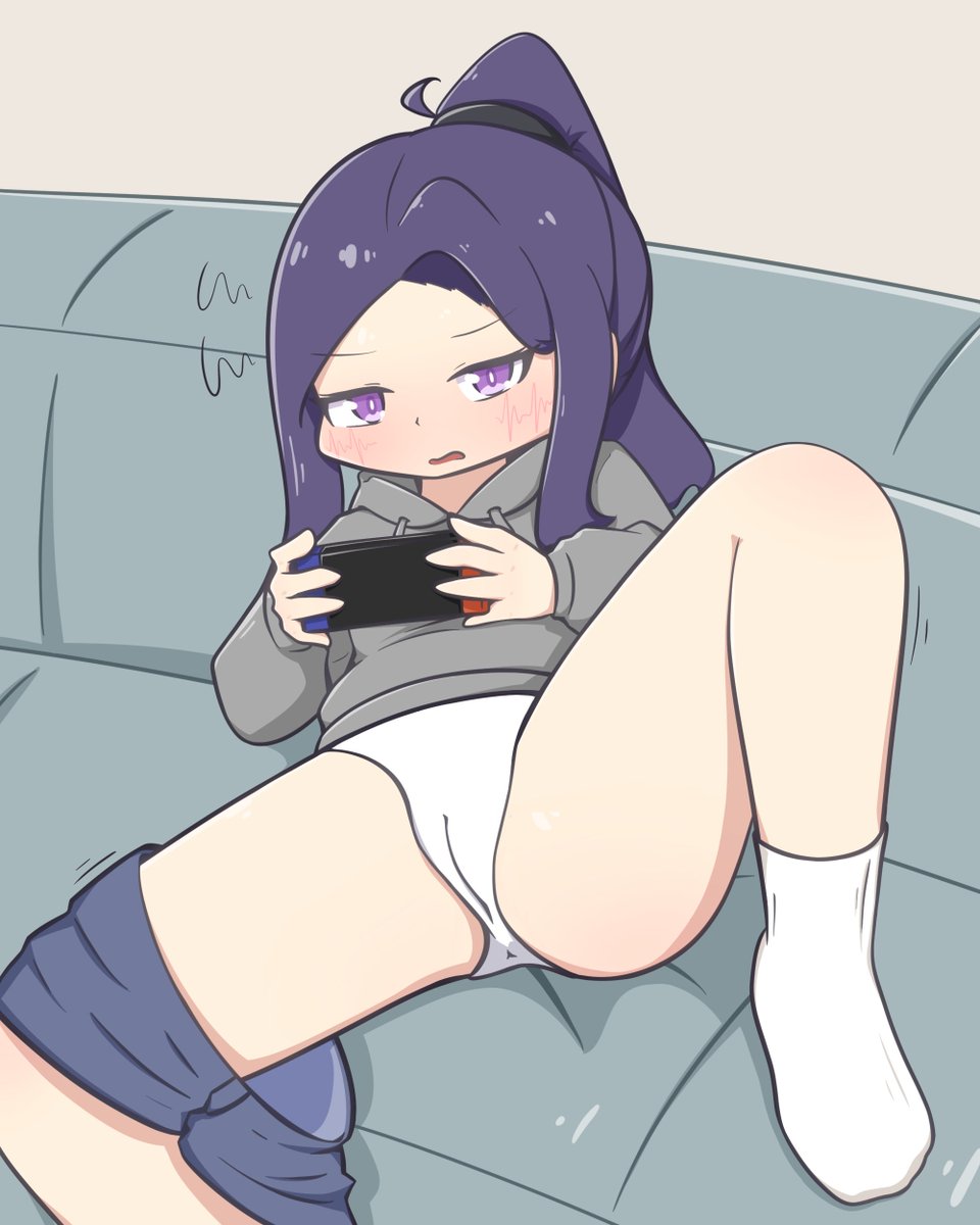 MegufanYEEEEEET's tweet photo. 軒雀
工作好忙 沒時間畫新圖 https://t.co/UgBeIUkSFE
