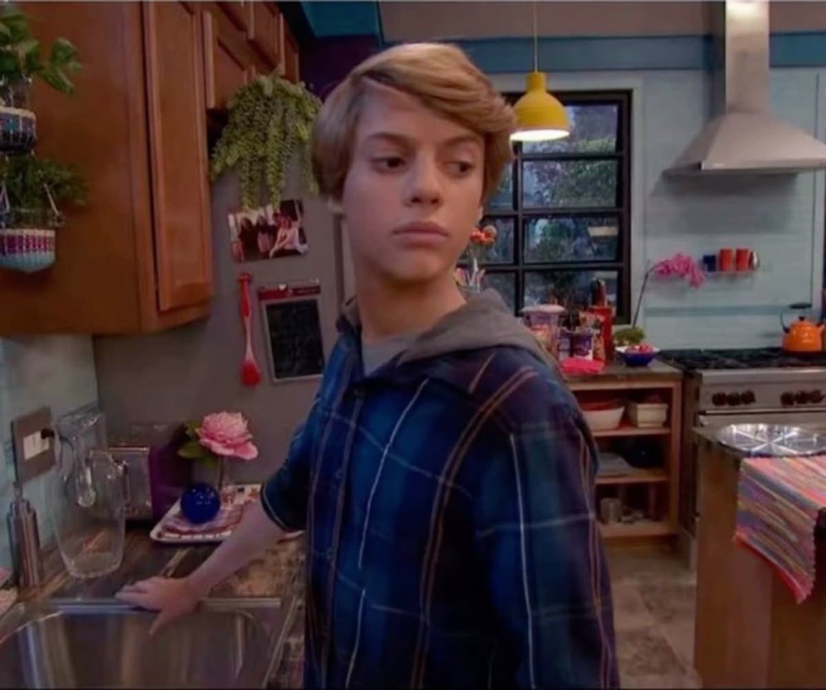 takibuzz's tweet photo. why taki look like henry danger 😭 https://t.co/UPZmxypn1m https://t.co/iwQJvKrjvq
