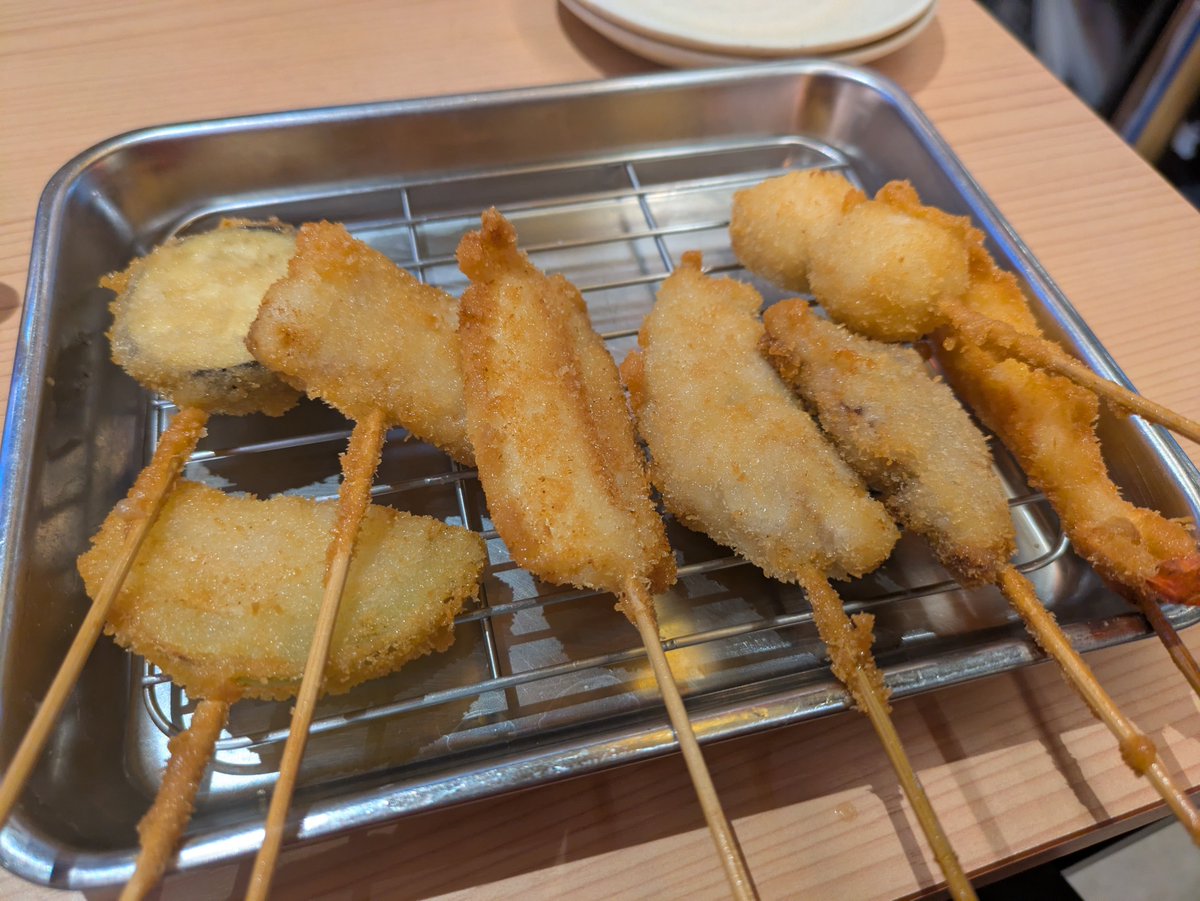 PM1600JP's tweet photo. #宮城県 #仙台市
オイシイもの横丁で飯 https://t.co/YJ5MJwArcb