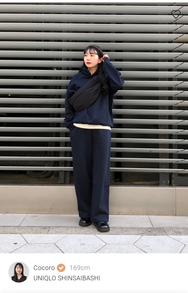 kashiko_winter's tweet photo. これ買ってみた(終売だったからフリマサイトで探した)。ギャンブルだったけど、二段折日傘ギリ入った！これで盆の旅行いてきま🏃 https://t.co/AHenRM8N0A