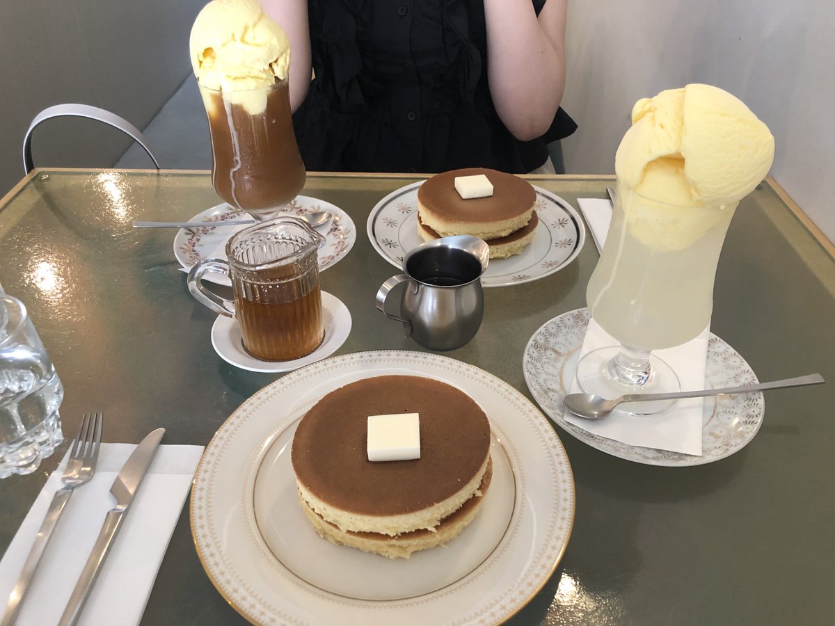 _jeoneee's tweet photo. 喫茶店のホットケーキ♩🥞 https://t.co/HxSgflBNYV