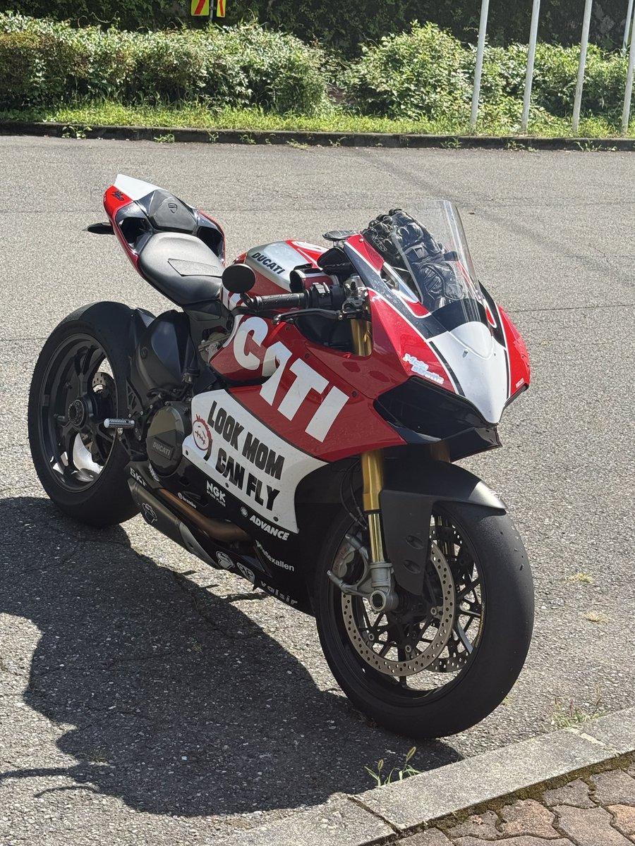 xea982's tweet photo. バイク少なめだった😭
みんな夏休みじゃないの？？
明日も⛰️いく
晒されませんように！アーメン🙏 https://t.co/TYwNSwKDAE
