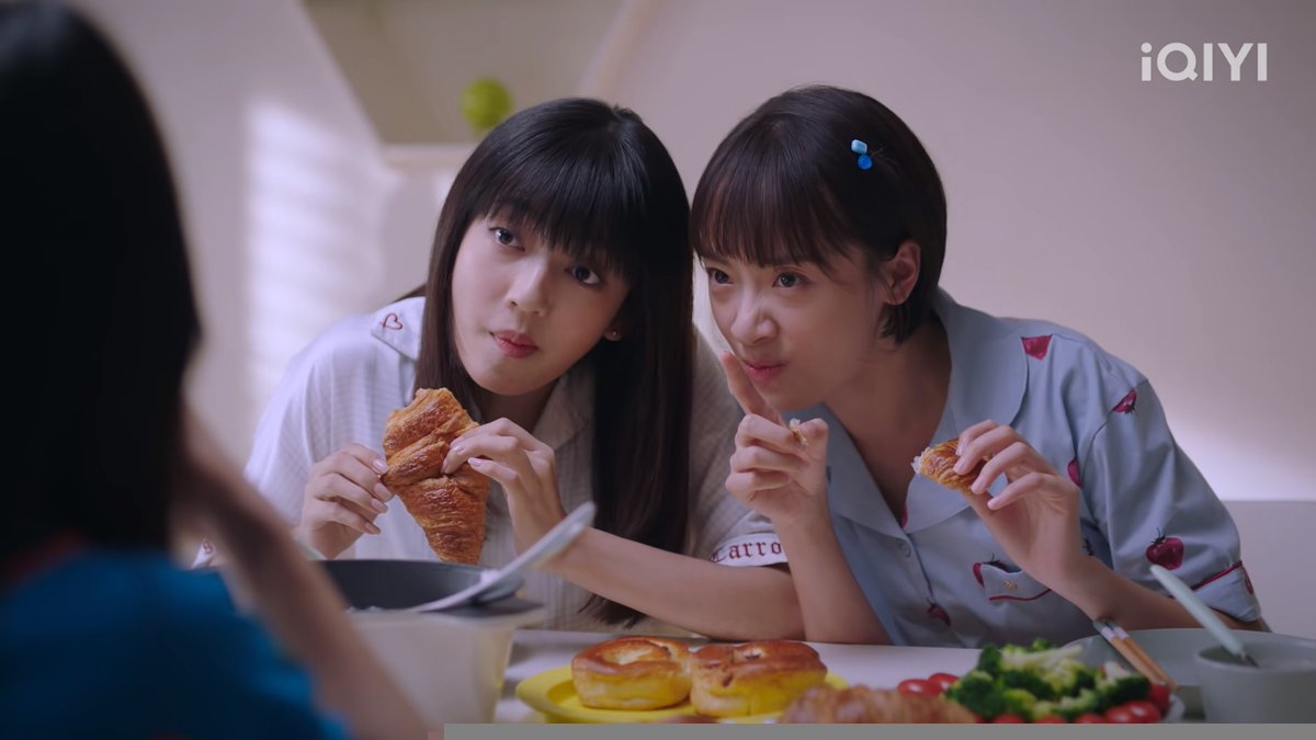 Mire_PC's tweet photo. My besties Qi MingYue and Tang Can are a ray of sunshine and only deserve good things! 🤍🩵 
Please let them be happy  🥺

#GoAhead #以家人之名 #SunYi #HeRuiXian https://t.co/dQFzKDmCz8