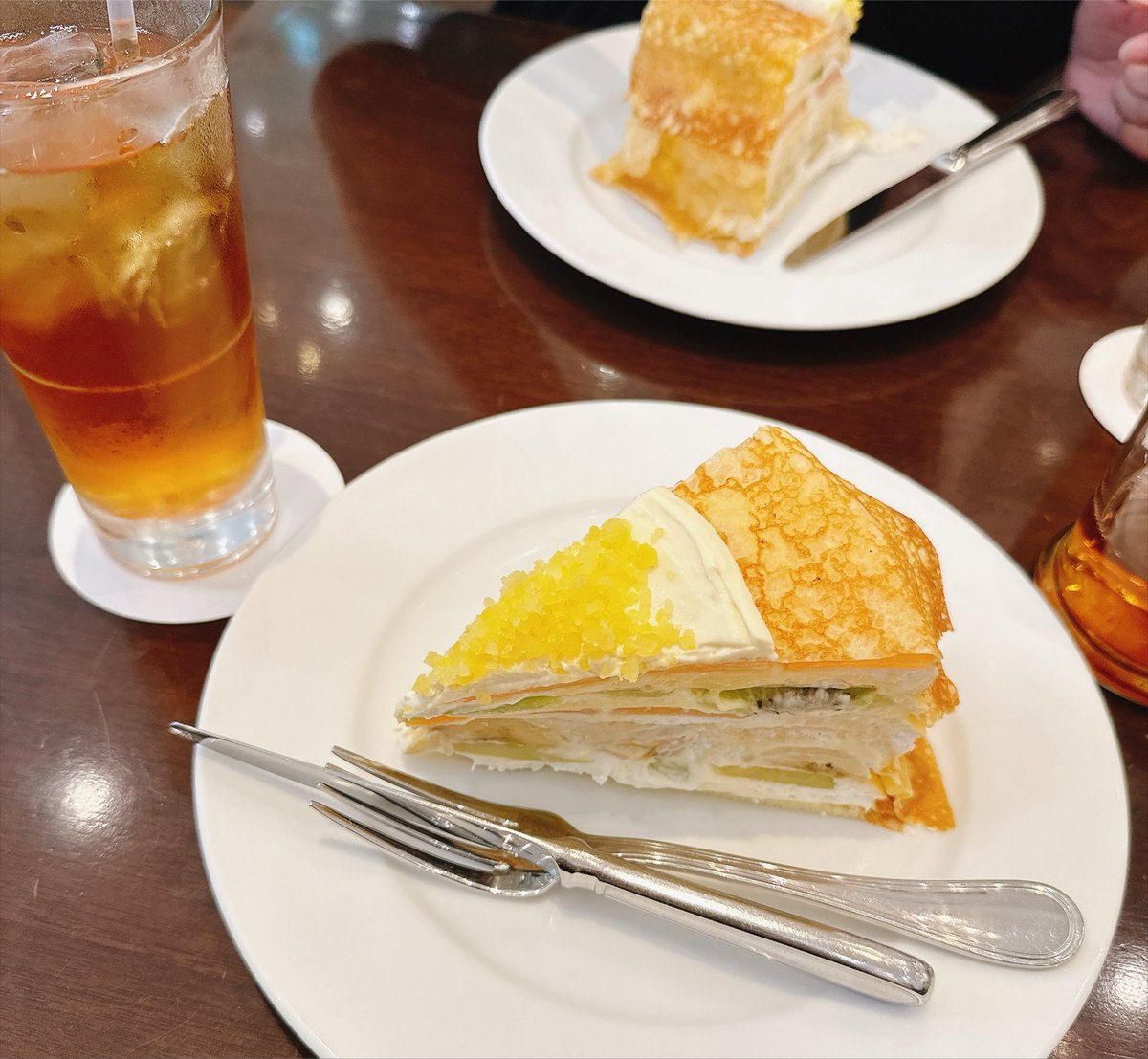 harumotoko's tweet photo. ハーブスのミルクレープやっと食べれた〜！めちゃうまでした😋 https://t.co/9RvxzzQyJ7