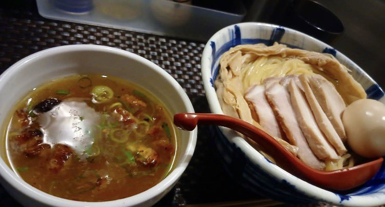chonghu938438's tweet photo. 猛暑の中、昼間ご来店ありがとう
ございました。店内は冷房が効いて
ますので安心してご来店下さい♪
夜営業18時開店致します🙇‍♂️
スープ絶好調🙂
是非ご来店下さい🍜
いつも有難うございます

2026年8月8日(土)
夜営業18時〜23時
#ラーメン
#立川ラーメン https://t.co/SHW3pSqZFs
