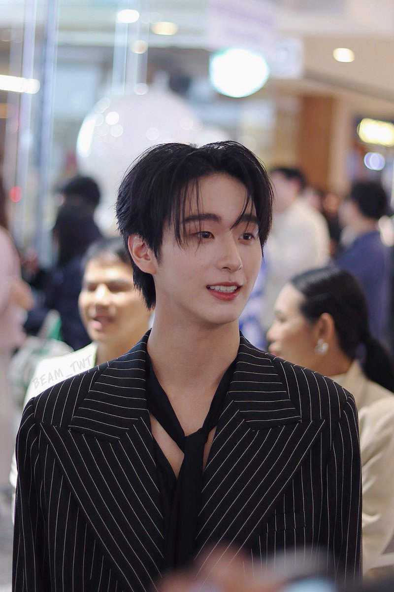 sunflowmb's tweet photo. ลูกผมหล่อมาก
#ATLASth #ATLAS_t #TadATLAS https://t.co/sCZJaH6N9s