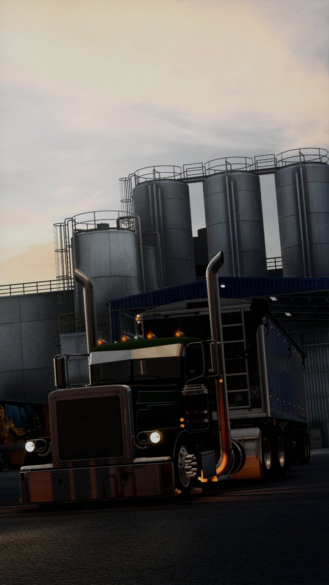 SimuVersewi6k's tweet photo. The sound of that CAT 6NZ straight pipe is INCREDIBLE. Hauling heavy wheat from Emporia to Hutchinson in ultra realistic 4K graphics.
Watch the full POV drive now! 👇
https://t.co/mW9TZJ3kiX
#ATS #Peterbilt389 #CAT6NZ #RollingCoal #TruckSimulator https://t.co/xcUu1gLub5