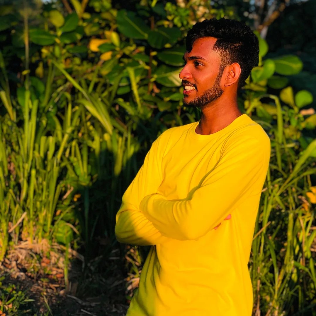 nadeeaaaz's tweet photo. Basking In Golden Rays,Letting The Sunlight Kiss My Soul 📷📷
.
.
.
.
.
.
.
.
.
.
📷 Capture By - @Unknown
📷 Capture At - @New Town,Ratnapura
📷 Capture On - @Unknown
#nadeeaaaz #ratnapura #sabaragamuwa #srilanka #newtown #newtownratnapura #sun #sunlight #travel https://t.co/jrLLLVrkC6