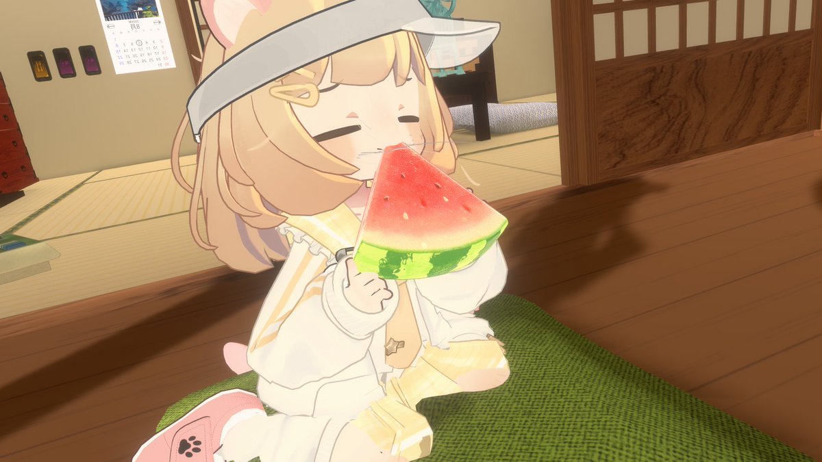 mameroni3319's tweet photo. この垢作って自己紹介的なのをしてなかったのでここで改めて…
基本まめひなた改変アバター(飼ったことないけどマカロニマウスがモチーフ)でインバイト内で散歩したりしている者です
イン率は低い方ですが、もしインバイト以外で会ったらよろしくお願いします✨️
 #VRChat #まめひなた https://t.co/lkr4adtJNy