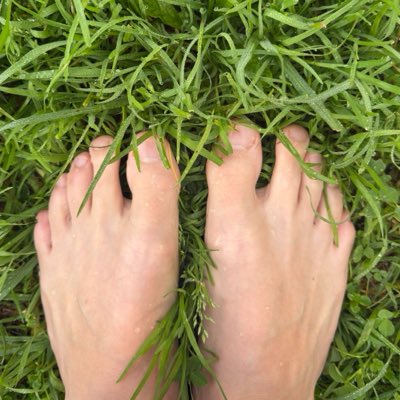 BotanyBarefoot's tweet photo. #NewProfilePic #feet #feetfetısh #footfetısh #nature https://t.co/Pa4x0jh4hX