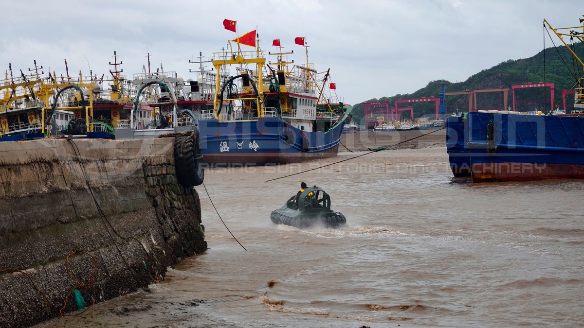 Rising_Sun_ROTO's tweet photo. 🚨 “We need help!”
“We are coming!”

As Typhoon No.13 approached, our #rotomolded hovercraft was deployed to support offshore operations.

Built for water, tidal flats, and land, it helps when the community needs us.

We respond when it matters.

https://t.co/0YGCjmlDyt https://t.co/9ElLTO3f4h