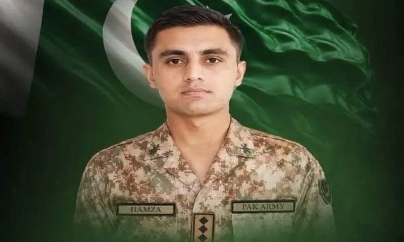 iihtishamm's tweet photo. A Pakistan Army captain was martyred while seven terrorists were killed during an intelligence-based operation in Hangu, Khyber Pakhtunkhwa, ISPR https://t.co/y3AKKim4Zv