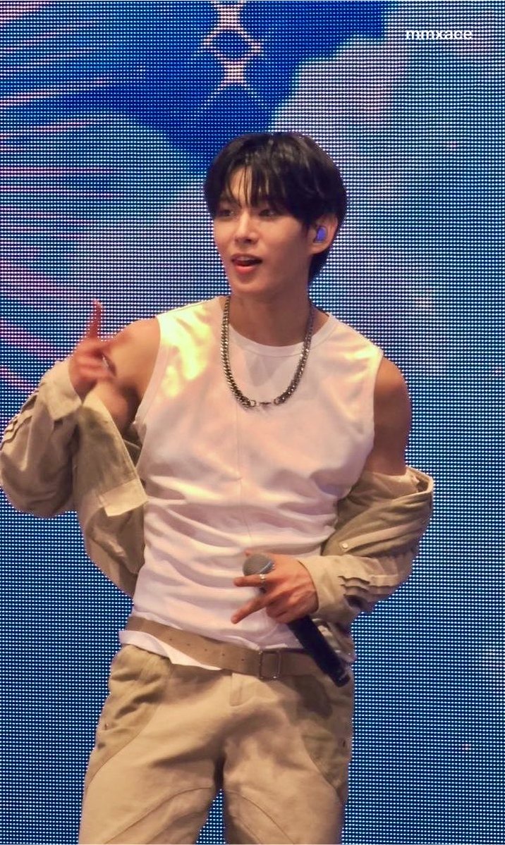 mmxace's tweet photo. Steven at TFS Taipei 💗

#STEVEN #스티븐 #AHOF https://t.co/k2SxhbKUnb