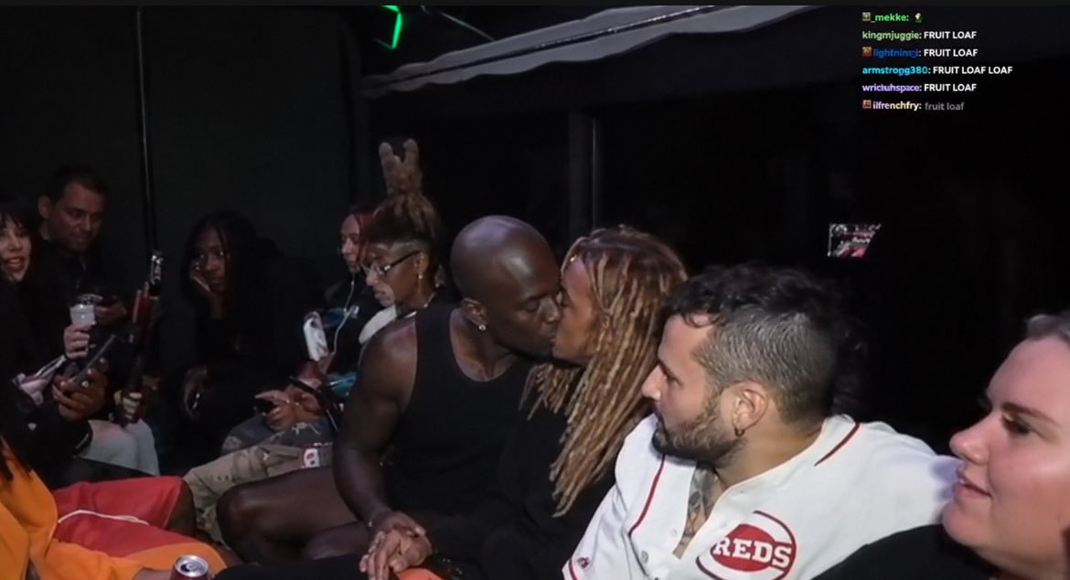 luctive_'s tweet photo. Loaf mad he didnt get his ass slapped https://t.co/GG9KvG0Z8u