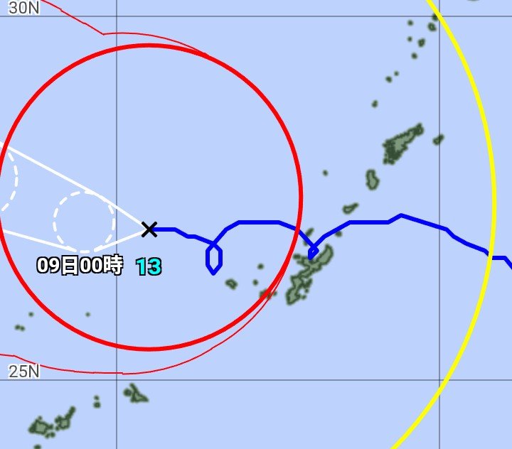 moburin01's tweet photo. 暴風域を抜けて
風は収まってきたたけど
お腹空いたなー！！
何かぶち込まんと元気が出ない😂
ずっと缶詰だったから
外食してー🔥🔥 https://t.co/R8rgfSrhuq