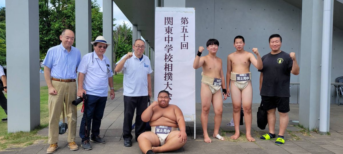 igarashsumoclub's tweet photo. 埼玉県上尾市上陸‼️関東中学校相撲大会😃

五十嵐相撲倶楽部生出場💪💪
一年生チームながらベスト8㊗️㊗️😁😁

選手たちの応援よろしくお願いします🙇🙇 https://t.co/tfuO1RdNCq