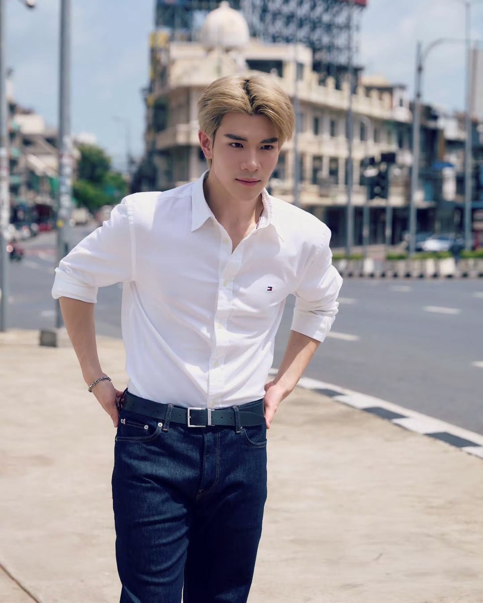 Atomiums's tweet photo. สุดจะโซ๊ะ!!! ร่างทองสุดๆ 🤍🫳🏻👦🏼

@tommyhilfiger @tawattannn
#TommyHilfiger #TommyFamily
#Fourthnattawat #โฟร์ทณัฐวรรธน์ https://t.co/EaTOkcLwri