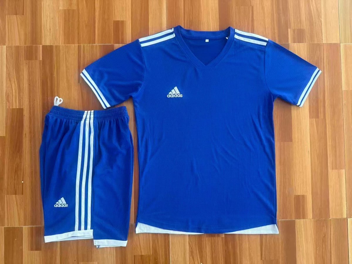 Naomikibandi's tweet photo. High quality dry fit sports uniforms available in INBEE SPORTS HOME
Price-Ksh.700 
Delivery-Countrywide 
Contact Me-0720836539. https://t.co/4fhTX41Lvx