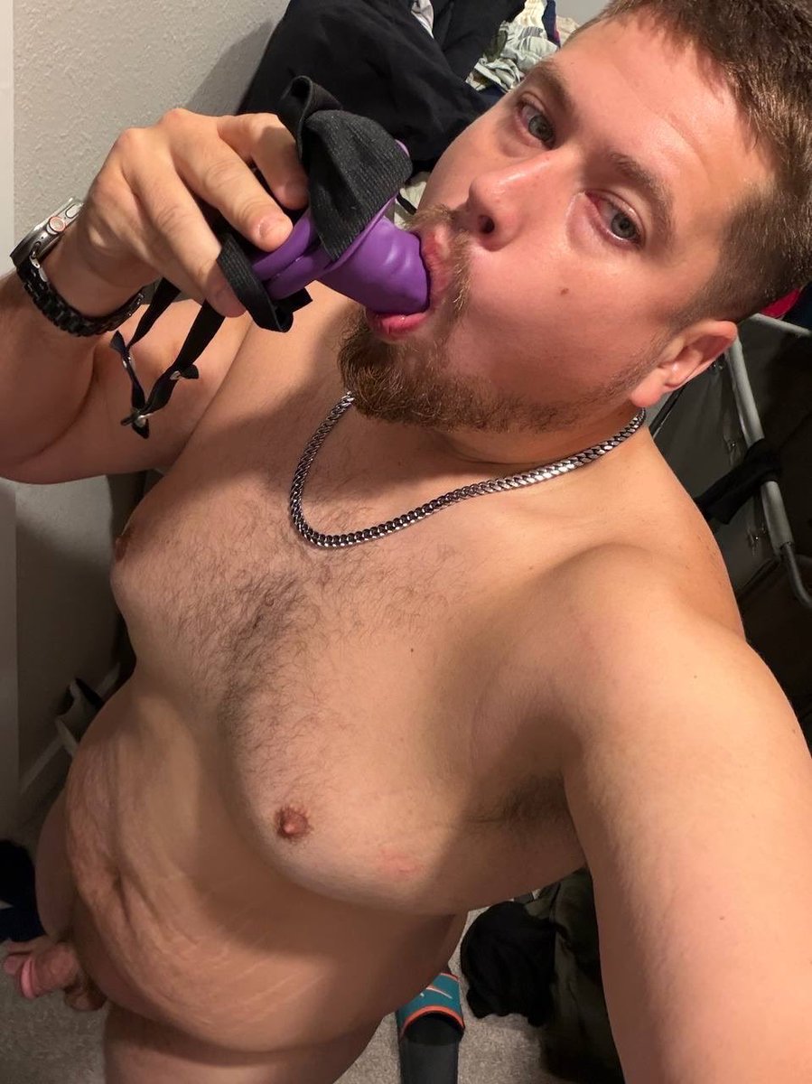 xgoddessren's tweet photo. Name - Kevin Edward Garcia 
Location - College Station Texas 
Birthday - February 15th 1994 
Phone - 786-724-8603

@Calebgardn866 send the $250 for My posts to be taken down

findom https://t.co/KjFpzUD73p
