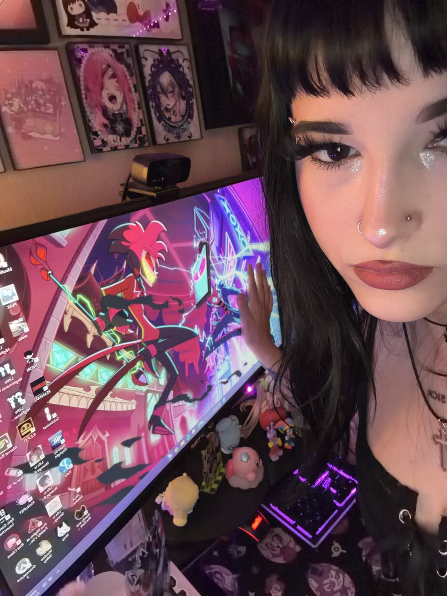 vampnoctra tweet picture