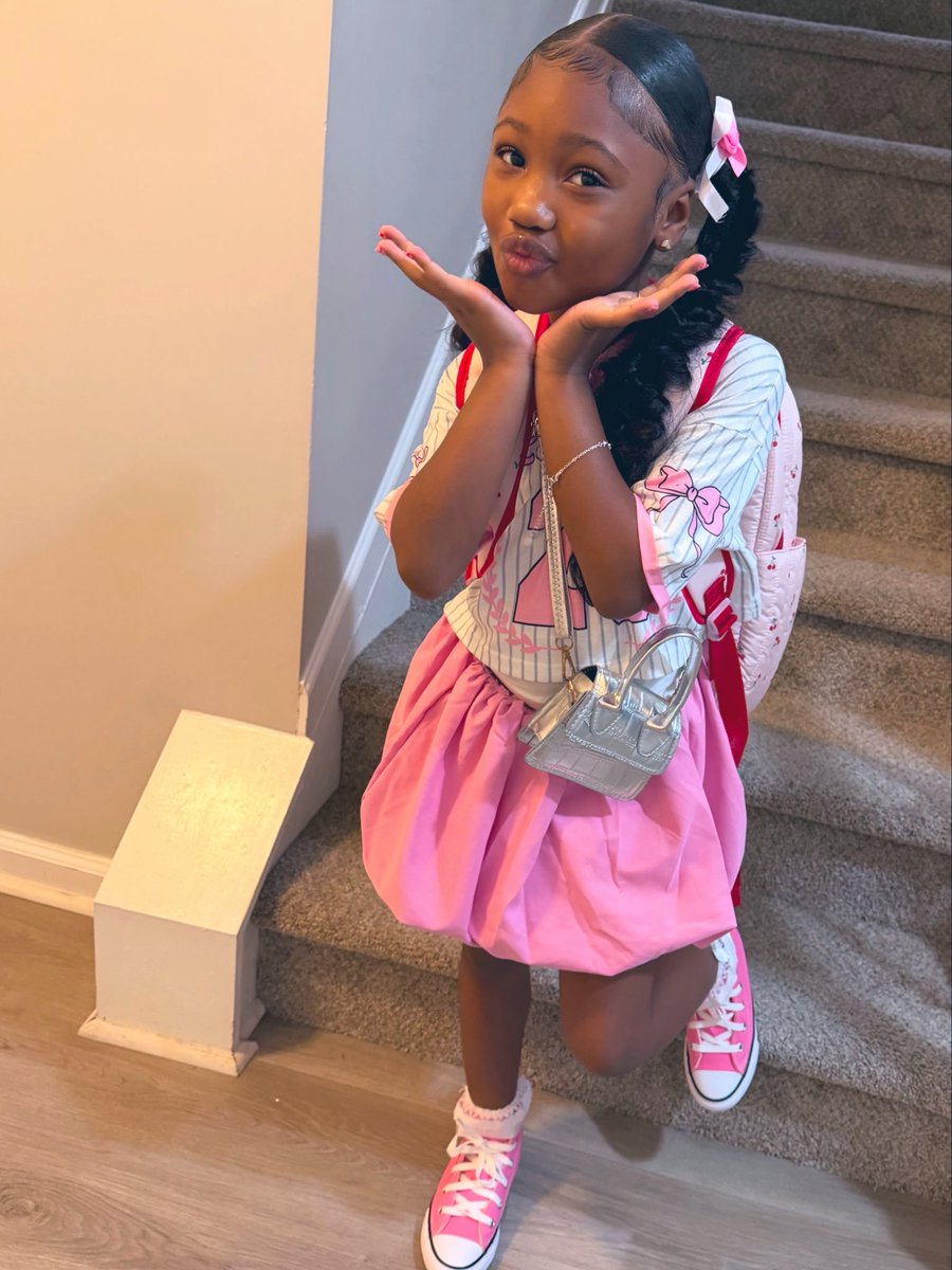 mustbetaay's tweet photo. my princess Ava Dior🥰✏️📚 https://t.co/DlOmFGjiFu