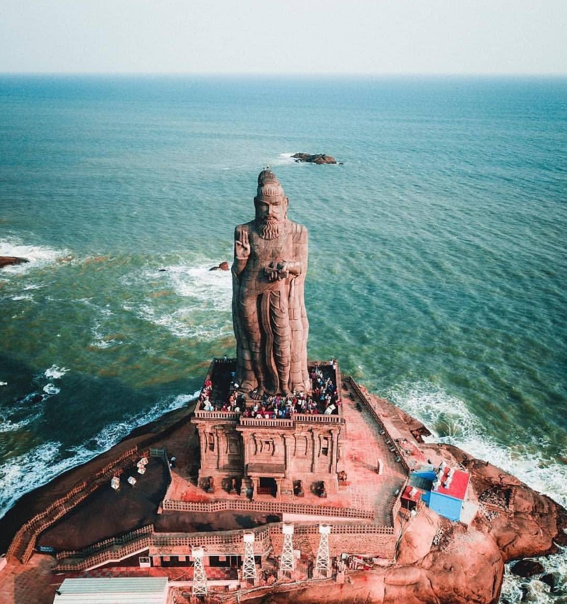 Asiablog_it's tweet photo. Respingere un ospite è la più bassa forma di povertà;
Sopportare gli stolti è la più grande forma di forza.

Thiruvalluvar https://t.co/rgauHnlB8Z