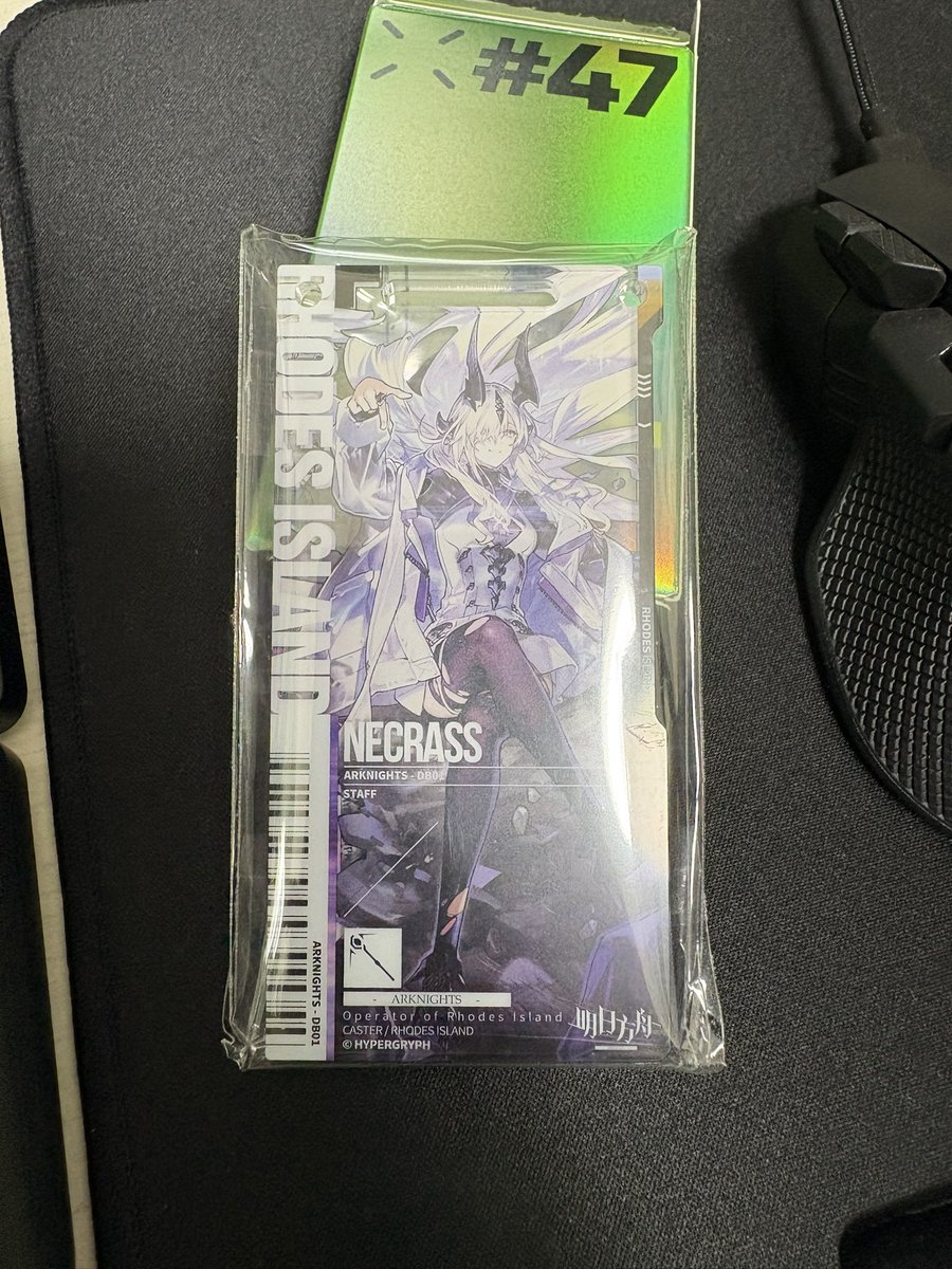 enrcV1400's tweet photo. 購入制限1個までで殿下引けた
モンちゃんでこそ無かったがso happy https://t.co/kWU0hHpbFc
