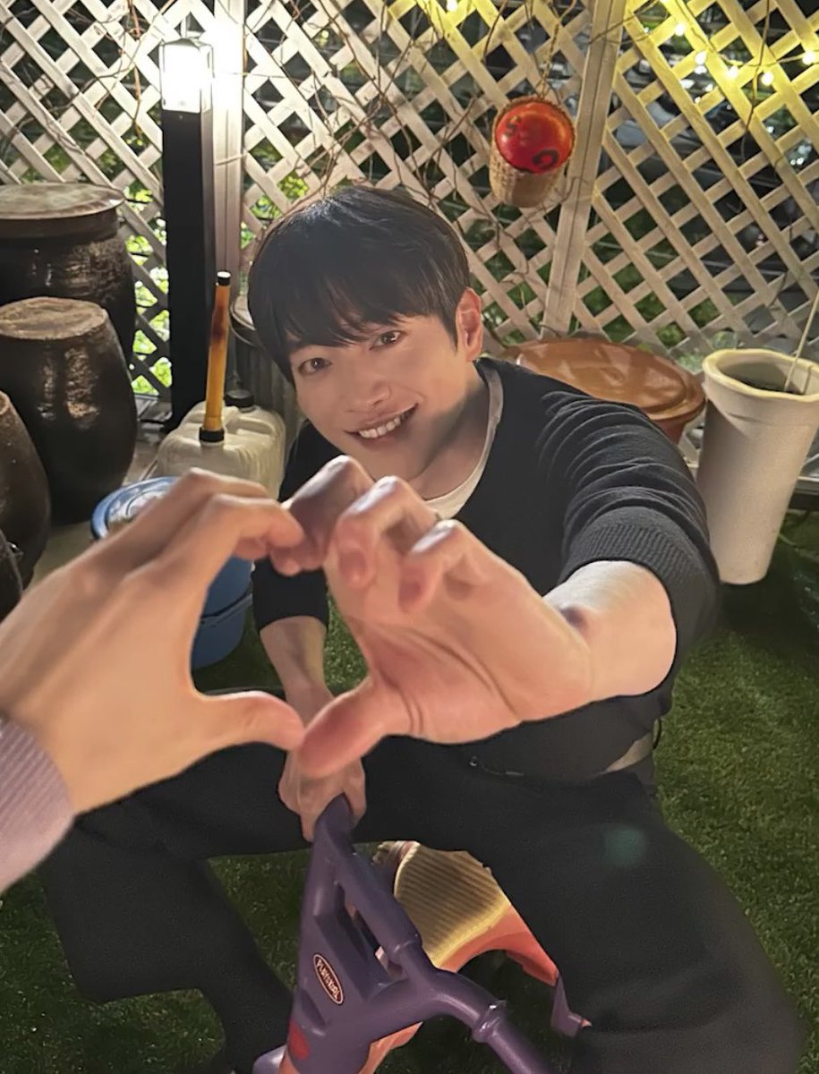 ilikehandsomee's tweet photo. 서강준 남친통 레전드야  미친 아 사커고싶어 https://t.co/6kbK8Ztjq2