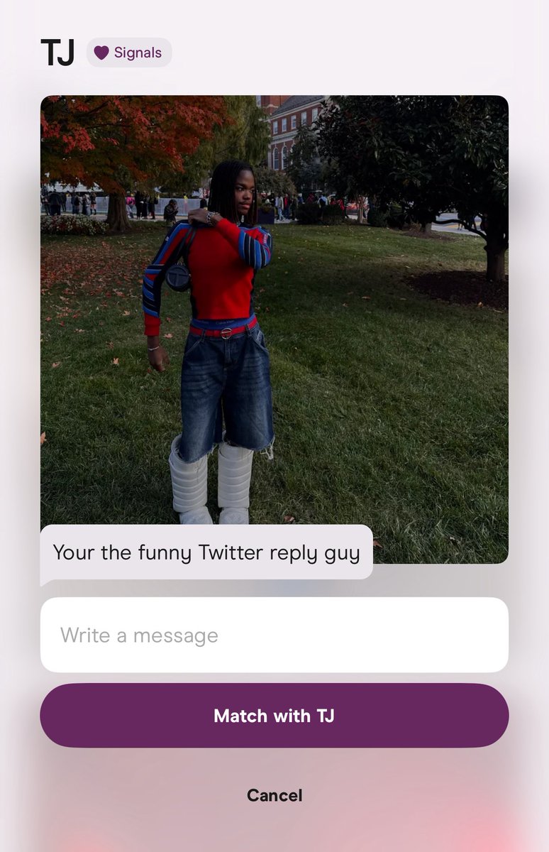 lonzoswrld's tweet photo. This like that I just received on hinge…..🌚🌝
#FeelingWatched https://t.co/kOYntv1GI8