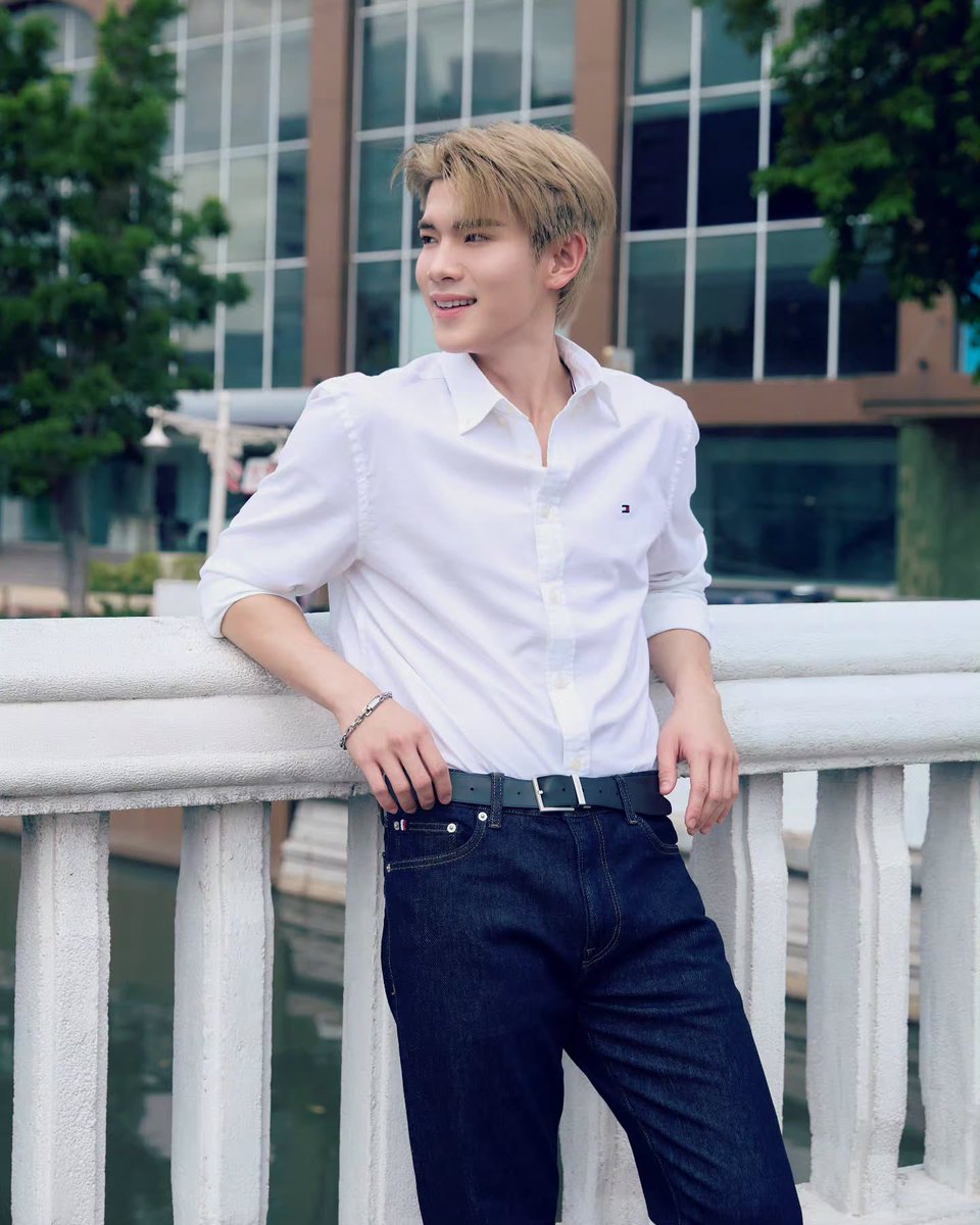 Fourth_Fashion's tweet photo. หล่อแบบคลาสสิคมาก🫶🏻

#TommyHilfiger #TommyFamily 
#Fourthnattawat #โฟร์ทณัฐวรรธน์ https://t.co/zRtORKYiQv