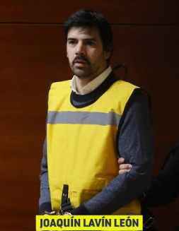 IlharrebordeM's tweet photo. Un ejemplo de Crimen Organizado es tener a dos delincuentes con arresto domiciliario total viviendo juntos. 👇 https://t.co/oKsRJr3E2X