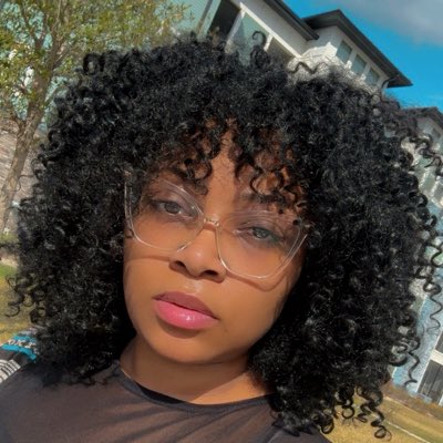 PassPortToParis's tweet photo. #NewProfilePic https://t.co/yxIpMOTJpu