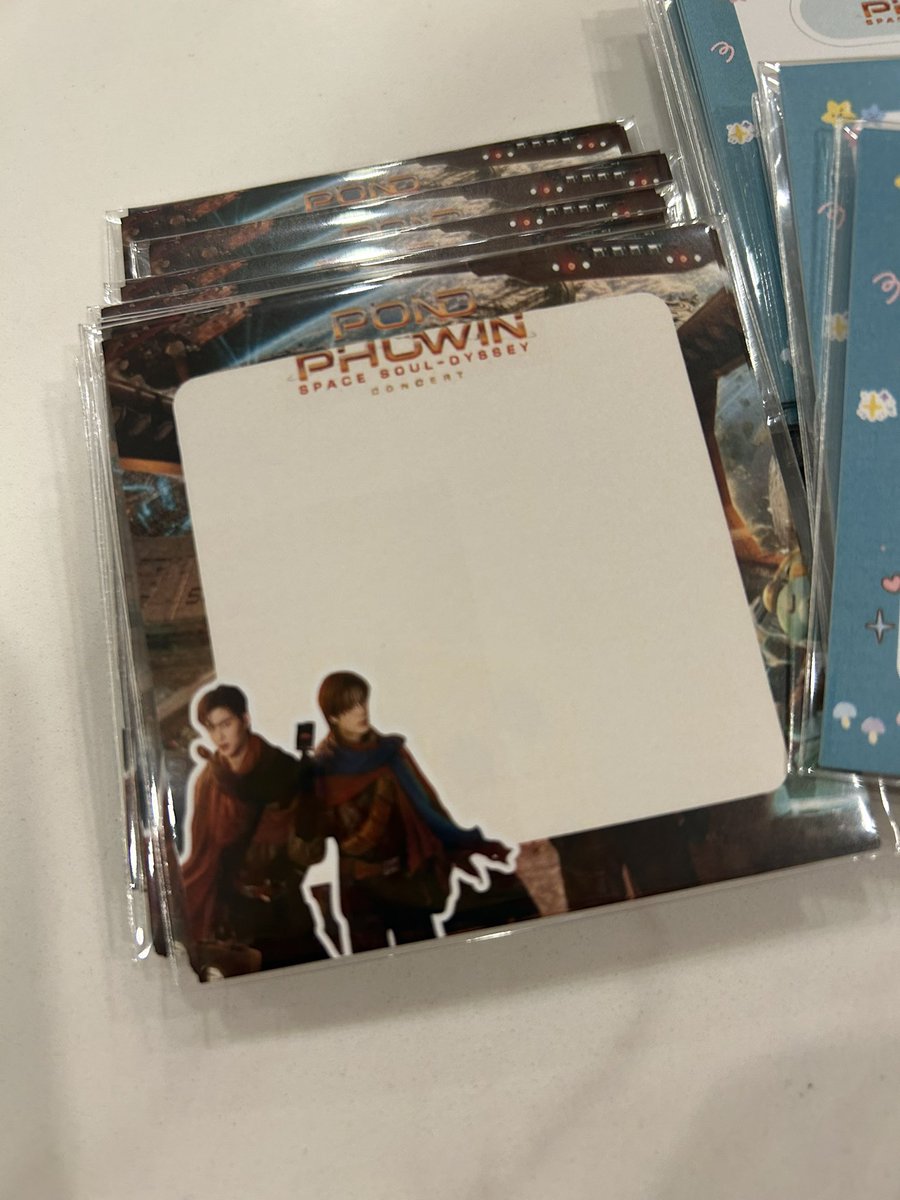 Cho_Ang_'s tweet photo. 🎀 Giveaway for PondPhuwin Concert 🎀
ใครมาคอน มาแวะรับกันได้น้าาา🎁🌷

🗓 : 22, 23 AUG 2026
📍: IMPACT ARENA
⏱️ : TBA 

#PondPhuwinConcert https://t.co/kMGbUBAPZy