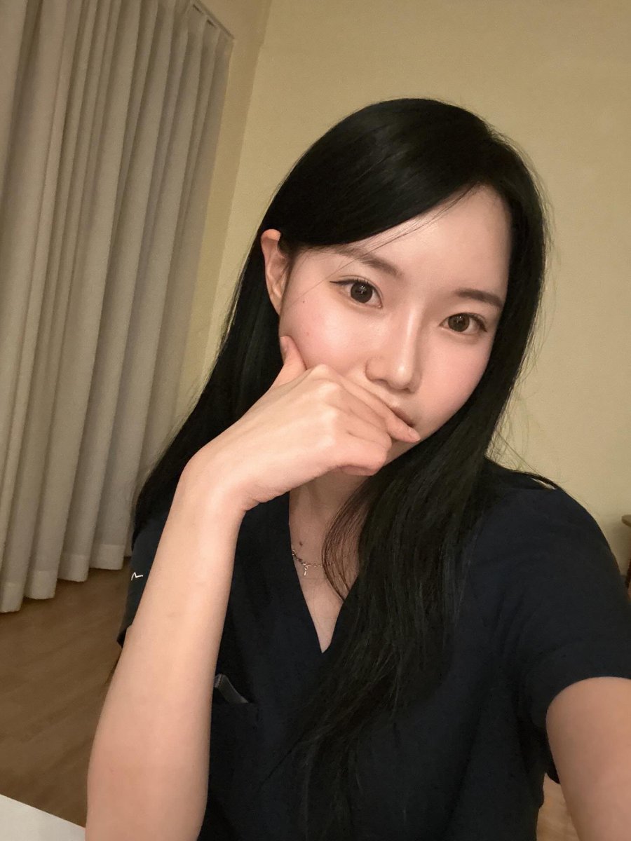08n_k22's tweet photo. 다음 주 K선 흐름이나 천천히 지켜보자~ 오늘은 그냥 푹 쉬어야지ㅎㅎ https://t.co/G9JgHEBmsp