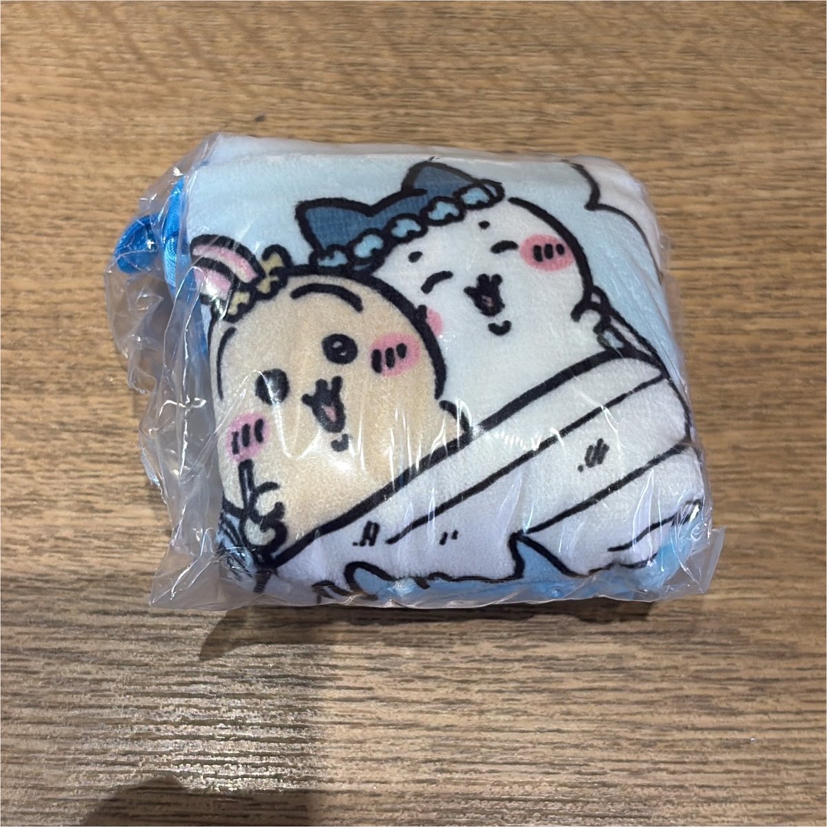 6nasubi9's tweet photo. 【交換希望】ちいかわ 人魚の島のひみつ 巾着ポーチ

【譲】ちいかわ＆ハチワレ＆うさぎ

【求】モモンガ＆古本屋

郵送交換希望です。
検索からでもお気軽にお声掛けください🙇🏻‍♀️ https://t.co/ImNmkFQtEA