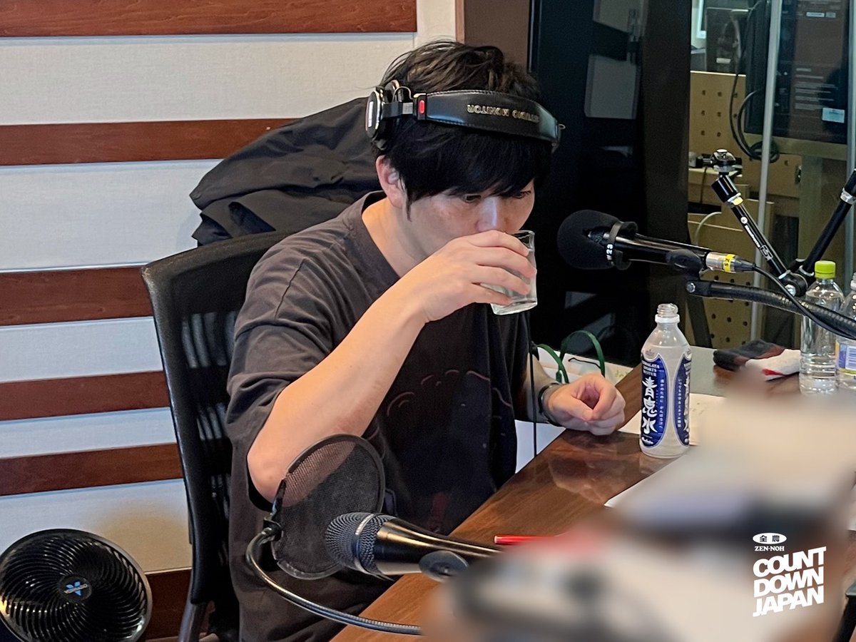 JA_CDJ's tweet photo. 本日の美味しい #プレゼント をご紹介🥳

今回は…

青鬼水500ml×24本

こちらを【8名様】にプレゼント🎁

応募は今からでもまだ間に合います🤲🏻

①このアカウントをフォロー✅
②固定ポストをリポスト🔁

ご購入はこちら
▶️https://t.co/FHh59ihBnJ

#JA全農CDJ #全農 #TOKYOFM #JFN https://t.co/Ja5KbZkmoF