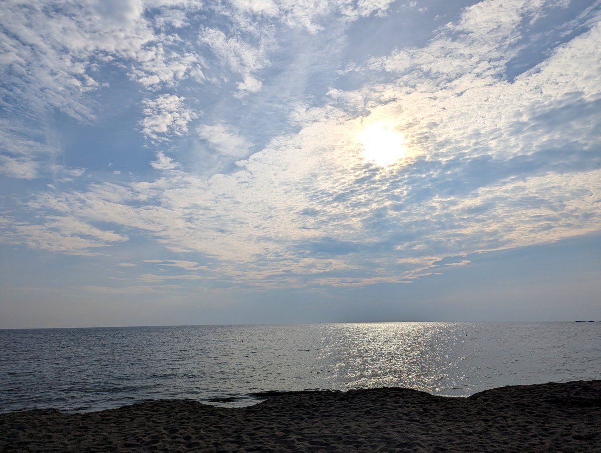 aaooii______'s tweet photo. 義実家と2泊3日、南房総の旅🐬🏝
ヤドカリが本当ーーにかわいくて手の上をひたすら歩かせてたよ←

最近ミセスが気になりつつある義母👵
先月のポプアでお土産に買ってためじるしチャーム、やっと渡せて喜んでくれてよかった〜😌🫰
 #なつやすミセス https://t.co/zGSFPXYrv5