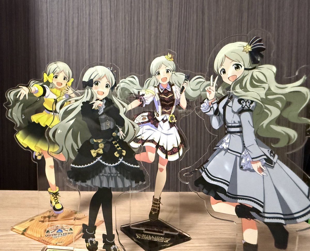 65mocoP's tweet photo. ロコアクスタ大量お迎え
どの表情も衣装もかわいくて良い…‼︎ https://t.co/h42K06v6mh