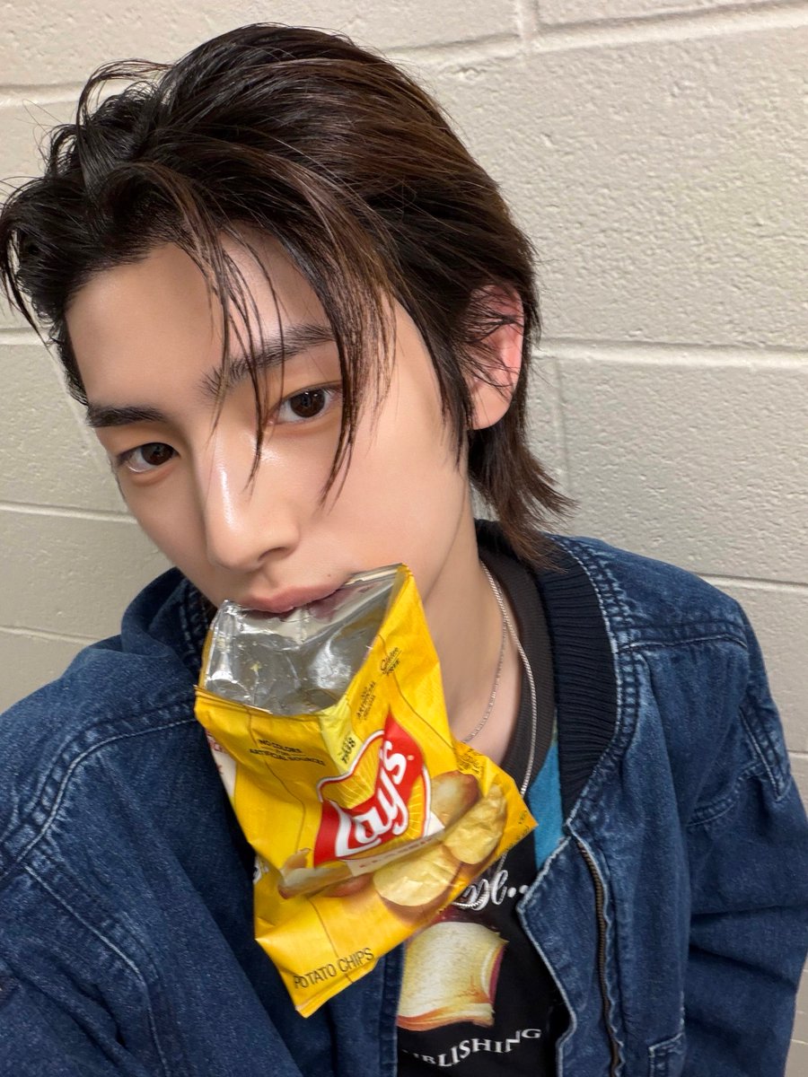 8wolkids's tweet photo. 레이즈 바베큐♡클래식 https://t.co/pBHudqBtpJ