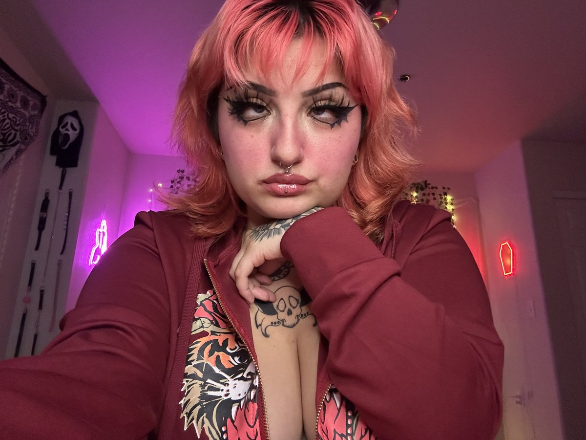 _urgaystonergf's tweet photo. message me for dick rates i look soooo good tn https://t.co/AYXAxteq2G