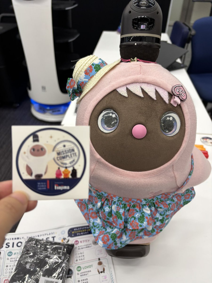 cherry_20220407's tweet photo. 品川ミライラボスクエア
みるきぃちゃんとチェキ撮りました📷
#8月8日はLOVOTの日
#推しがいる毎日はちょっといい https://t.co/FYBFX58NIU