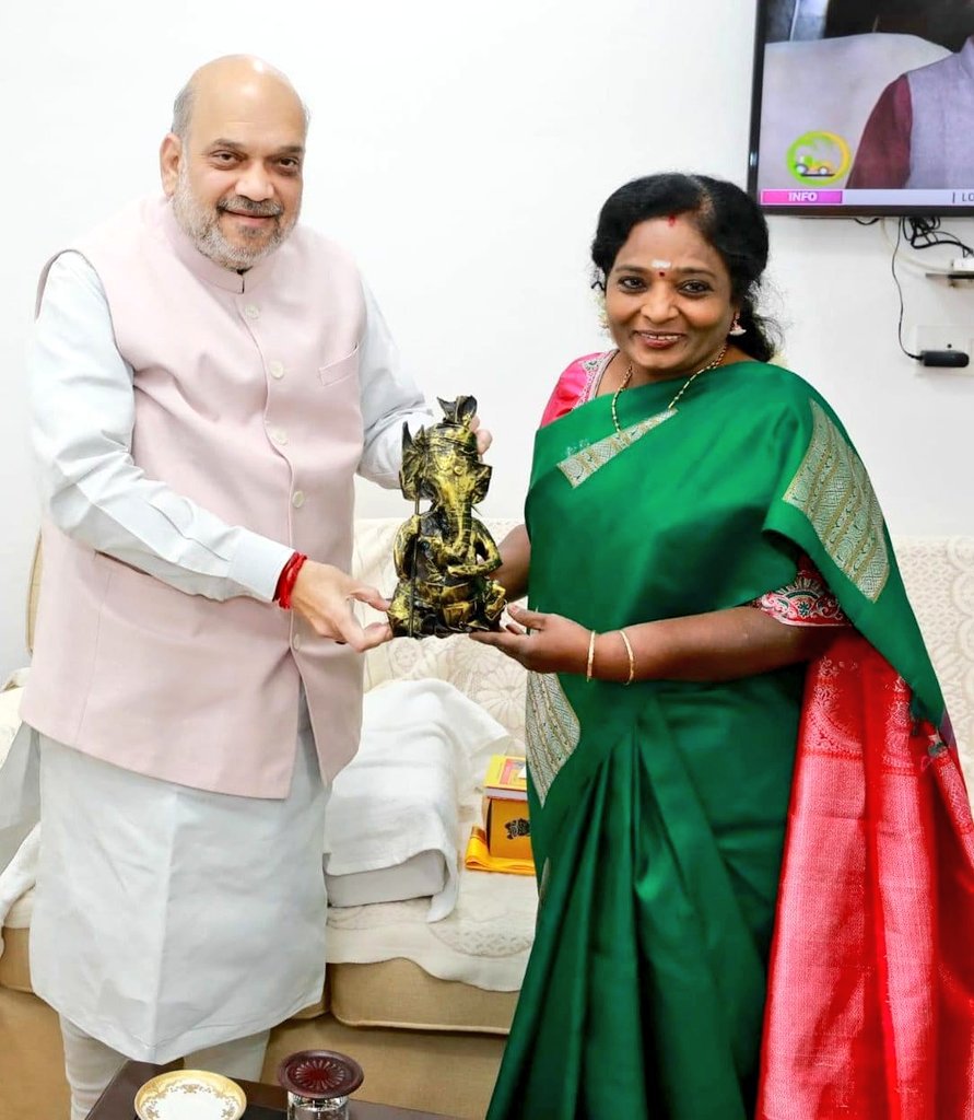 DrTamilisai4BJP's tweet photo. A warm welcome to our Hon’ble Home Minister Shri @AmitShah Ji to Tamil Nadu and Puducherry! 🇮🇳
Under the visionary leadership of Hon’ble PM Shri Narendra Modi Ji, your decisive leadership has strengthened India’s internal security, federal institutions and national unity.

Tamil Nadu and Puducherry are honoured to welcome you. 🙏

#WelcomeAmitShahJi #ModiJi #TamilNadu #Puducherry 

File photo: