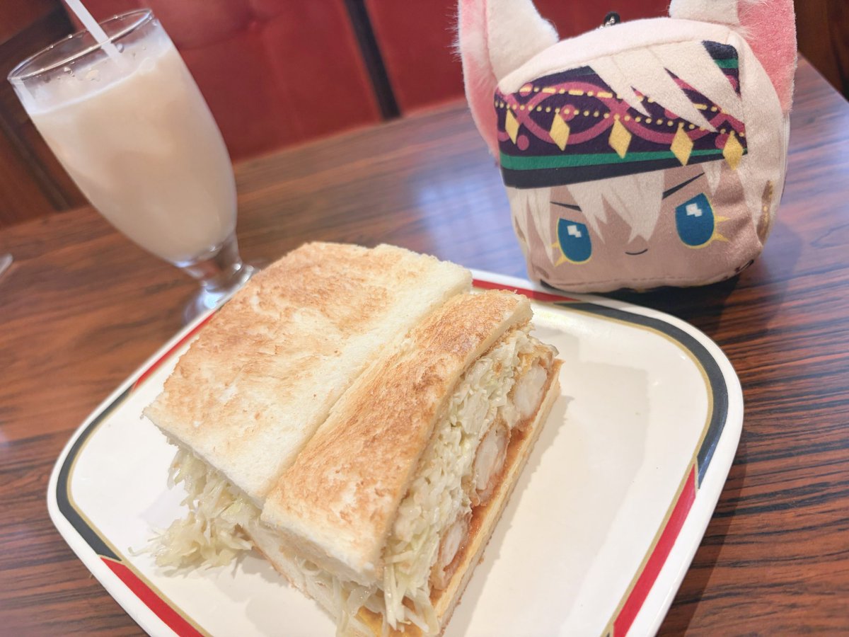 nastro_dhb's tweet photo. 折角の大須なのでWEGOの前後でカフェ巡りなどをした https://t.co/A6LozhXBC9