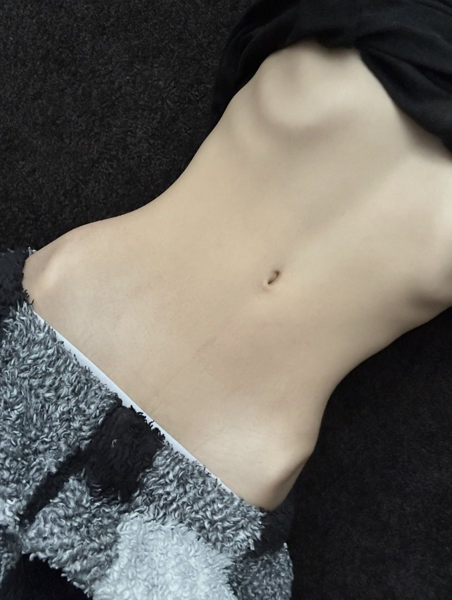 _rubyjeong_'s tweet photo. Forgot to post these lol 

#edrtwt #ricecaketwt #ribcage https://t.co/ZRAi0Brt7K