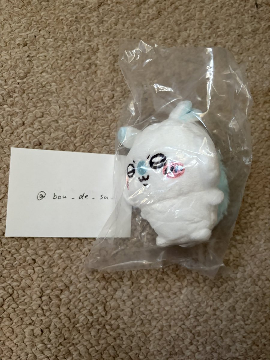 bou_de_su_'s tweet photo. ちいかわ ねそべり　おすわりぬいぐるみ ガチャ

譲▶︎ハチワレ　モモンガ

求▷くりまんじゅう　古本屋（カニちゃん）

横浜または都内（渋谷品川）お手渡し、または郵送
お心当たりある方よろしくお願いします。 https://t.co/orJhAgvUWf