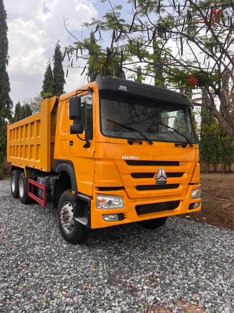 harunaphorl's tweet photo. 🟡 Direct Belgium 2017 HOWO DUMP TRUCK 

-371 Model
Everything Blessed 

Price: 60M
Abuja

Call or WhatSapp 09073130624 https://t.co/H3cqHoj1t5