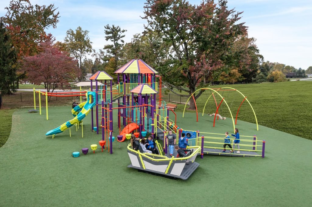 geo_equity's tweet photo. @WokePandemic Building solar panels without building parks and playground for children's gets you only this. https://t.co/5FeOQIVtpr
