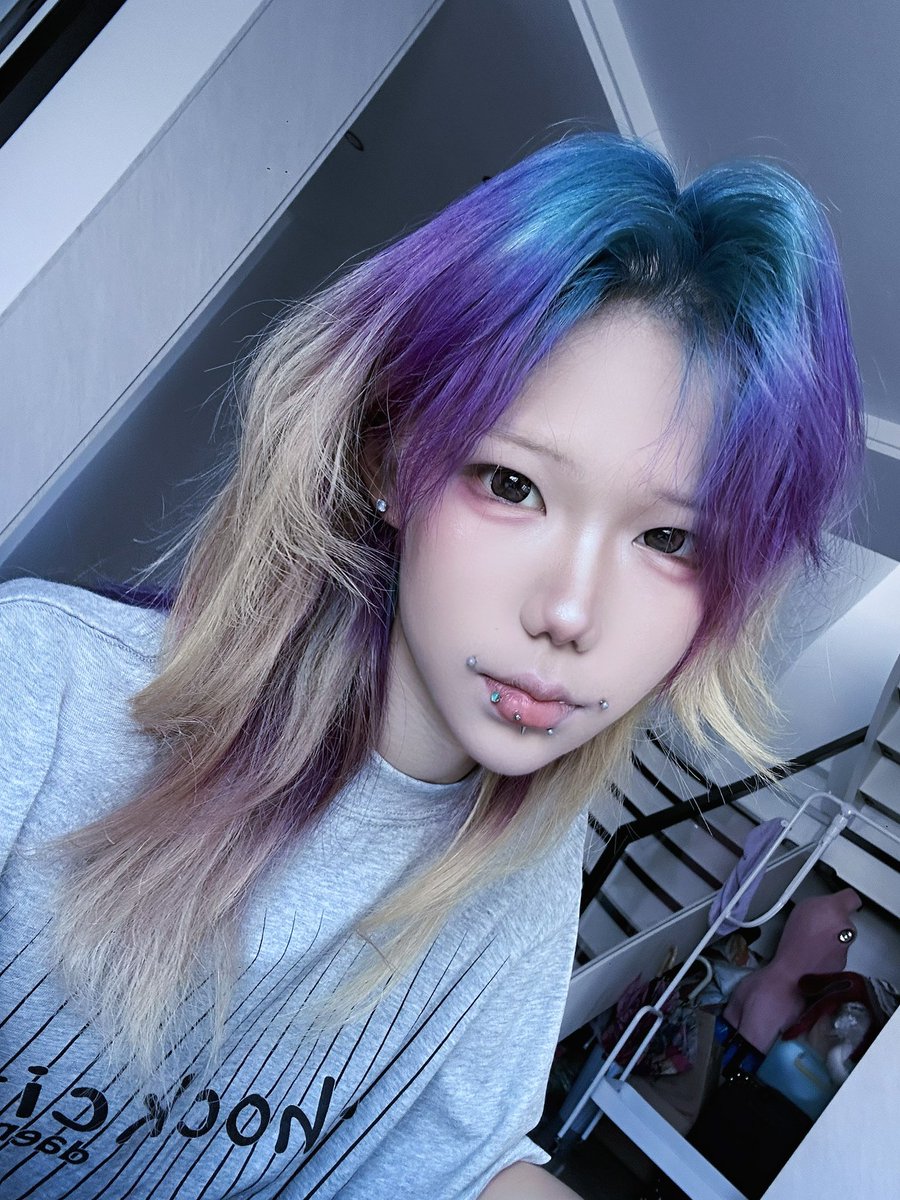 Snake__wine's tweet photo. #wlw #le #拉拉 https://t.co/EqB6nWsYu9