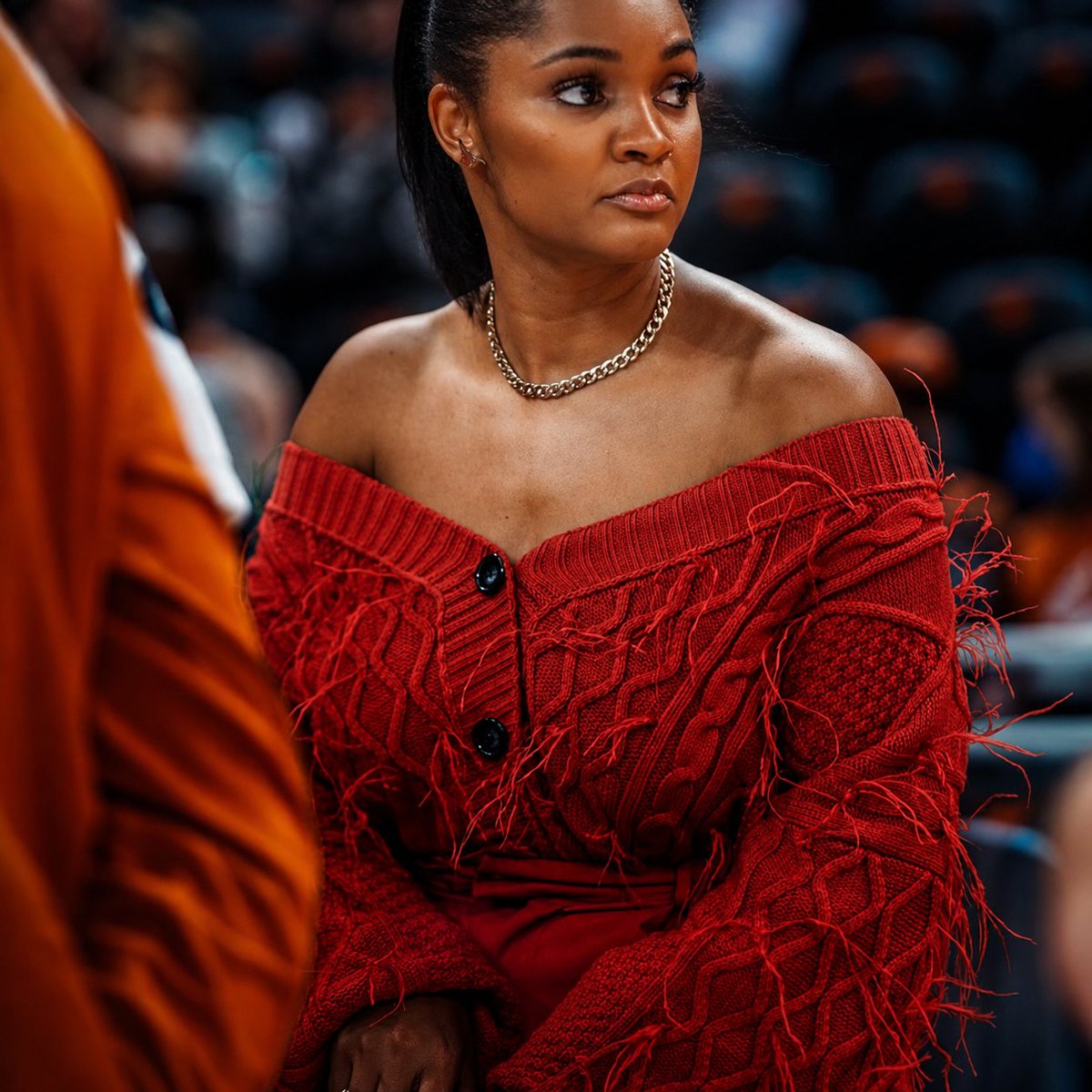 obienemuo's tweet photo. Coach Sydney Carter

- Full name: Sydney (Rene) Carter  
- Age: 35 (as of August 2026)  
- Date of birth: November 18, 1990  
- Place of birth: Dallas, Texas, USA (grew up in DeSoto, Texas)  

Career highlights
- Standout guard at Texas A&M (2008–2012); key member of the 2011 NCAA National Championship team  
- Three-time team captain; Big 12 All-Defensive Team (2011, 2012); Big 12 All-Freshman Team (2009)  
- Drafted 27th overall by the Chicago Sky in the 2012 WNBA Draft  
- Played in the WNBA for Chicago Sky (2012), Connecticut Sun (2013), Indiana Fever (2014), and Atlanta Dream (2015)  
- Overseas career (≈7 years) including Latvia and Israel; three-time Latvian/Estonian Champion (2014, 2016, 2017) and Eastern European League Champion (2016)  
- Transitioned to coaching: Video coordinator / player development at Texas A&M (2020–2022)  
- Director of Player Development at University of Texas (2022), then Assistant Coach (promoted ahead of 2024–25 season)  
- Helped Texas reach back-to-back Final Fours; joined Auburn women’s basketball staff as assistant coach in July 2026  
- Known for strong player development, fashion presence on the sidelines, and large social-media following (@coachsydcarter)  

Awards & honors 
- NCAA Champion (2011)  
- 2× Big 12 All-Defensive Team (2011, 2012)  
- Big 12 All-Freshman Team (2009)  
- 3× Texas A&M Miss Defense Award (2010–2012)  
- Texas A&M Miss Aggie Award (senior year)  
- High-school honors including All-State and team MVP at DeSoto High School